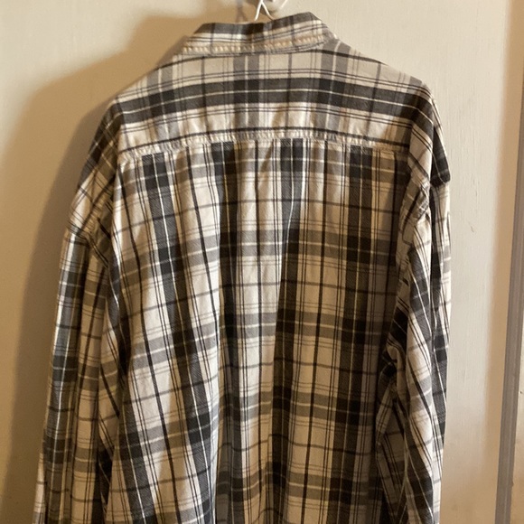 Levis Long sleeve button down L - Picture 2 of 3